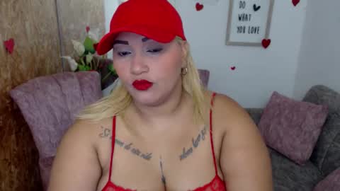 danalaleska online show from November 10, 5:32 am