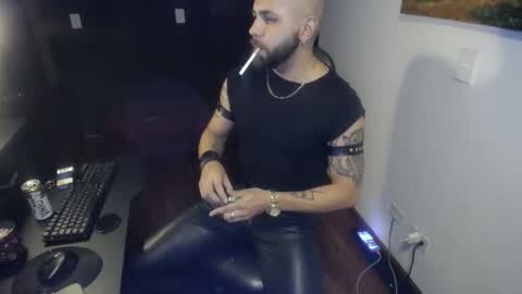 danbury online show from November 22, 11:24 pm