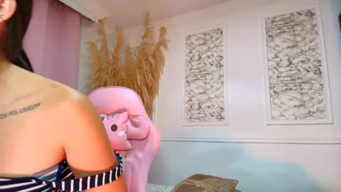 Danella Houston online show from February 27, 8:34 pm