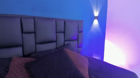 Snapshot of daneska_hiller chatting on October 6, 7:31 pm daneska online show from October 6, 7:31 pm