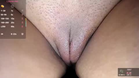 Snapshot of danette_deluxee chatting on September 21, 7:45 am danette_deluxee online show from September 21, 7:45 am