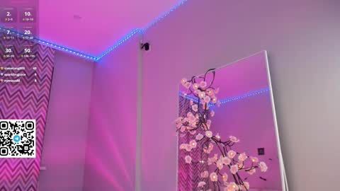 Bella online show from November 13, 6:10 pm