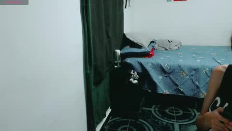 dani y jocelyn online show from March 23, 8:47 pm