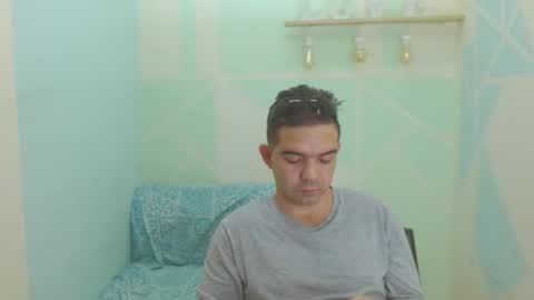 Daniel y olivia online show from November 5, 10:45 pm