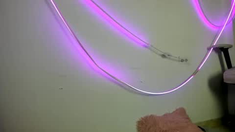 danielahot_69 online show from March 5, 7:01 pm