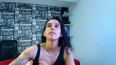 danielamonroe online show from March 16, 2:04 am