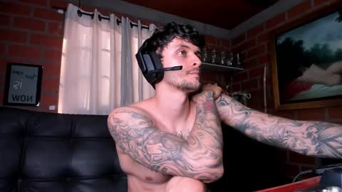 Daniele Bunny online show from February 19, 8:41 pm