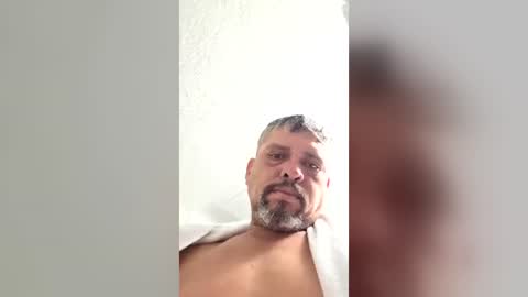 danielhot048 online show from July 24, 10:18 pm