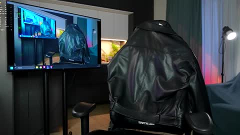 Daniel Kraig online show from March 9, 2:21 pm