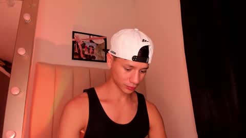 Daniels Cruz online show from February 28, 9:23 pm