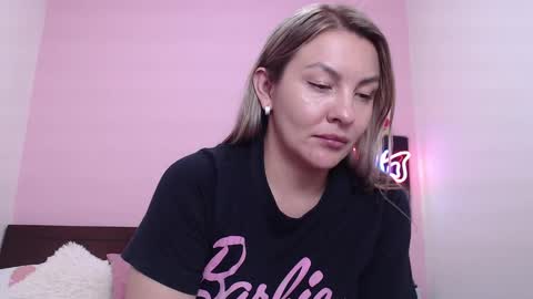 K A R O L online show from February 2, 1:34 am