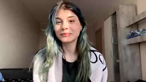 Melissa online show from February 17, 9:41 am