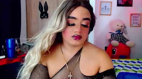 danipein online show from November 25, 12:04 pm