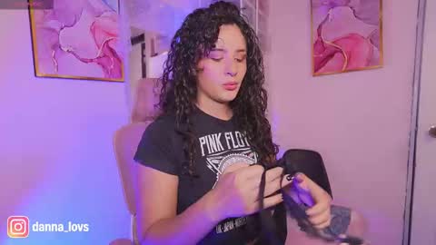 Danna Lovs online show from September 19, 5:27 pm