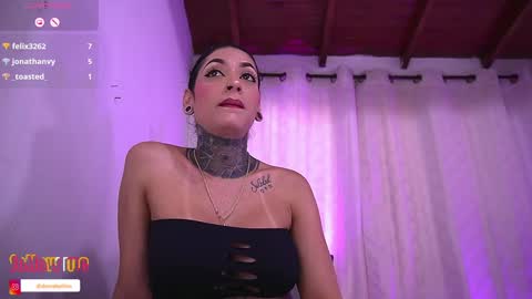 Danna Berlin  online show from November 1, 8:08 pm