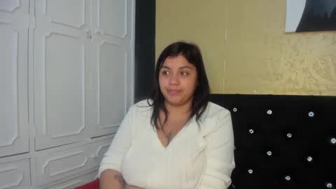 Danna Garza online show from February 11, 7:54 am