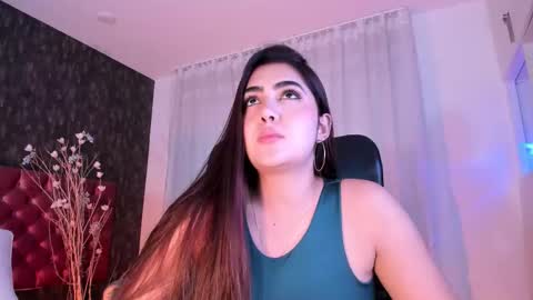 Snapshot of dannastaar chatting on October 18, 6:34 pm Danna online show from October 18, 6:34 pm