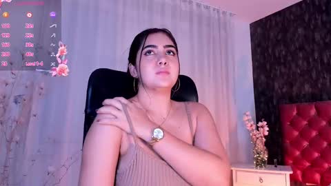 Snapshot of dannastaar chatting on February 19, 7:59 pm Danna online show from February 19, 7:59 pm