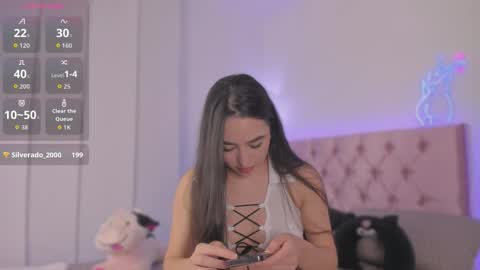 danna  online show from December 18, 10:27 pm