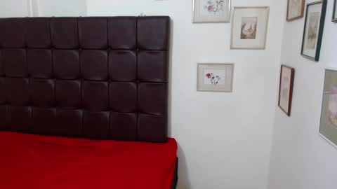 Danna online show from February 25, 3:09 pm