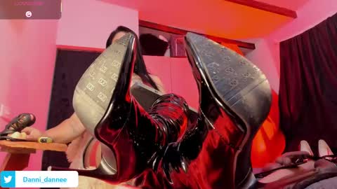 Goddess Dannia online show from September 9, 1:33 pm