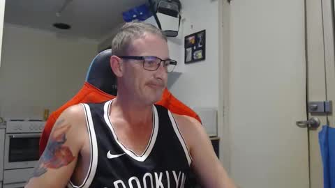 dannozdirekt online show from January 10, 5:18 pm