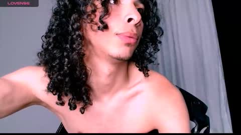 Snapshot of dannwinner chatting on October 12, 1:31 am Danny online show from October 12, 1:31 am