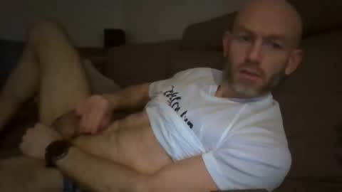 danny81boy online show from February 10, 9:58 pm