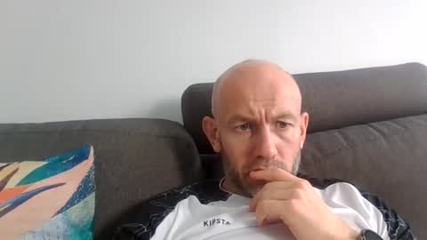 danny81boy online show from September 19, 7:56 am