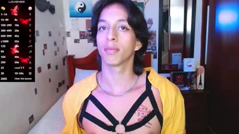 phantom555 online show from March 6, 8:41 pm