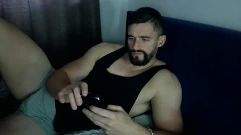 Naughtystr8D online show from December 3, 8:33 am