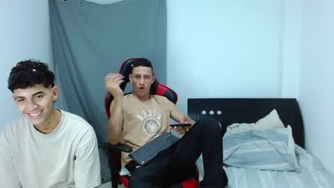Snapshot of dante_lord chatting on December 5, 6:15 am Dante online show from December 5, 6:15 am