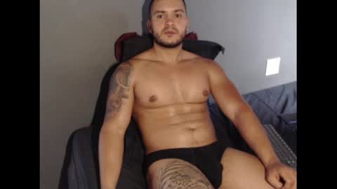 dantebrown1 online show from May 21, 6:47 pm