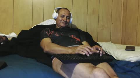 Snapshot of dantehot82 chatting on October 7, 1:56 am dantehot82 online show from October 7, 1:56 am