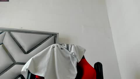 Dante online show from April 6, 5:03 pm