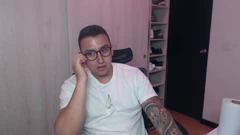 dantevesper online show from April 3, 2:40 am