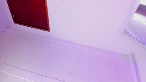 hi im DanyBest Squirter here on cb online show from January 21, 9:57 am