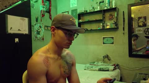 dany_kyng online show from March 8, 9:08 pm