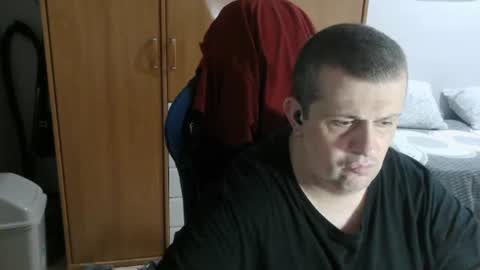 danysanchez1981 online show from August 2, 9:49 pm