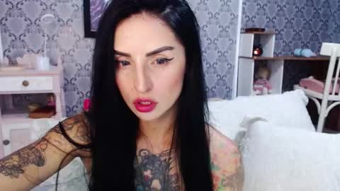 danywhite_anallover online show from January 17, 7:30 am