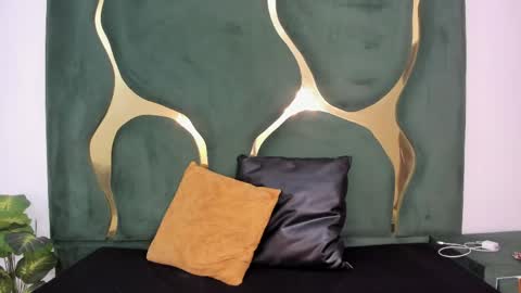 daphne_culeht online show from April 30, 9:19 pm