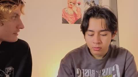 darcy_and_stolas online show from February 1, 6:21 am