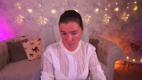 dariadelly online show from March 26, 8:08 am