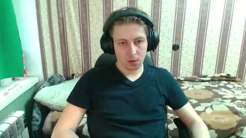 darienlarge online show from October 26, 12:28 pm