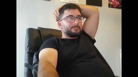 dariux_m online show from November 7, 2:30 pm