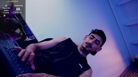 Sr. Eros online show from April 11, 6:51 am