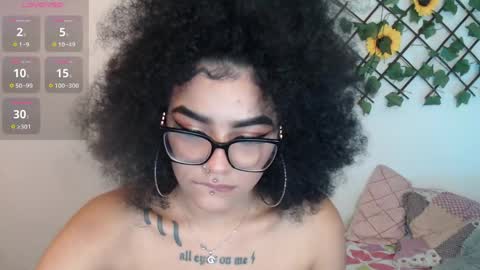 dark_flama online show from May 24, 1:46 am
