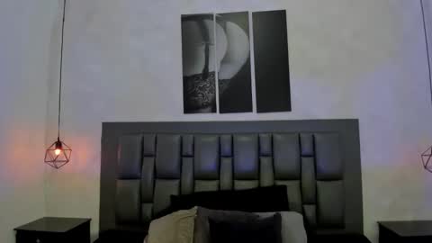 Dark Kitty online show from December 21, 6:20 am