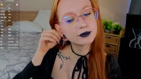 Lola online show from March 20, 2:16 am