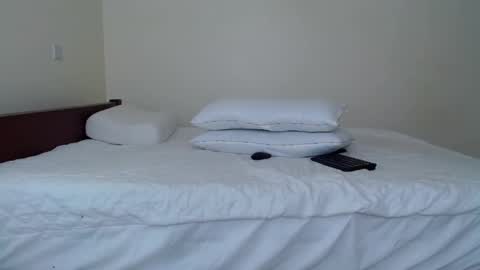 dark_qween online show from October 24, 8:26 am